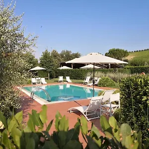 borgo-piccaratico.it-tuscanyhotel.com/