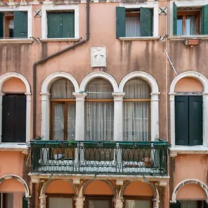 San Polo Canal View By Wonderful Italy Apartamento Veneza